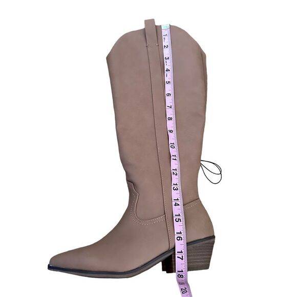 Universal Thread ~Light Brown Sommer Boot ~ Pull on with zipper ~ size 6 ~ NWT - Picture 9 of 11